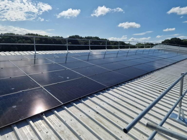solar panel size